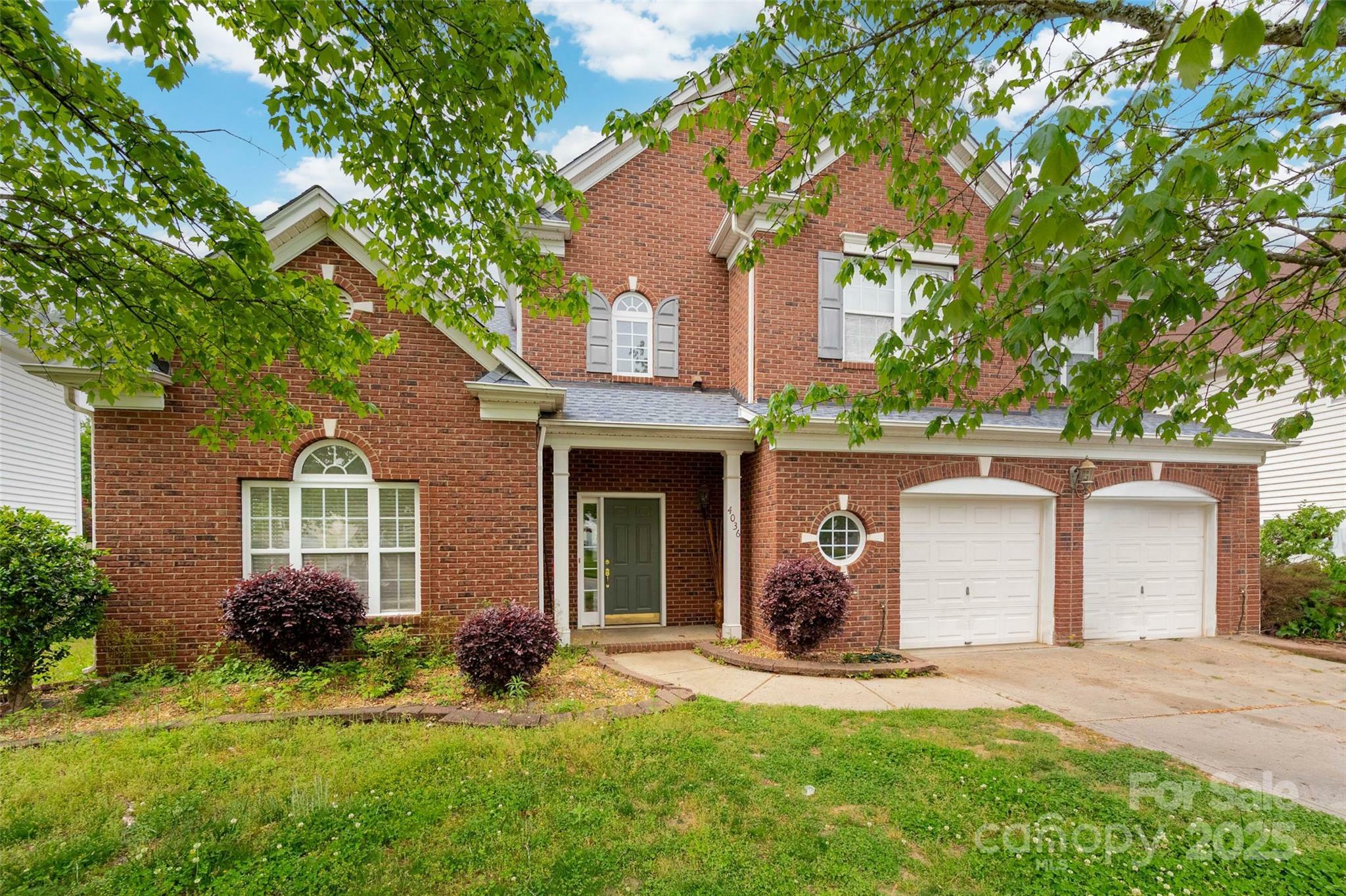 4036 Sawmill Trace Drive  Charlotte NC 28213 photo
