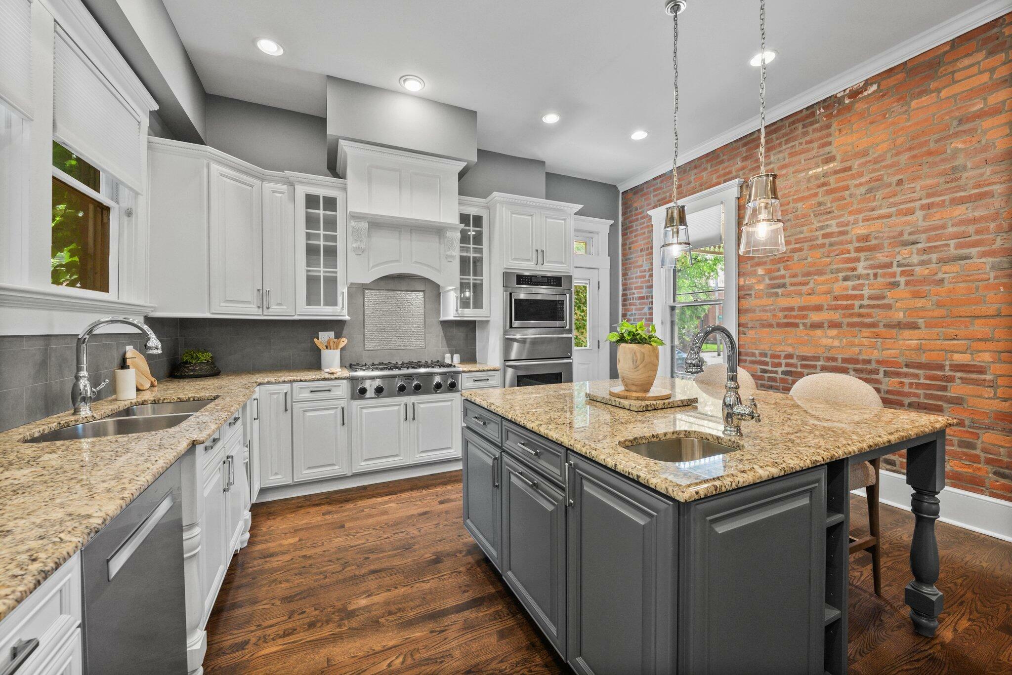 Property Photo:  884 Neil Avenue  OH 43215 