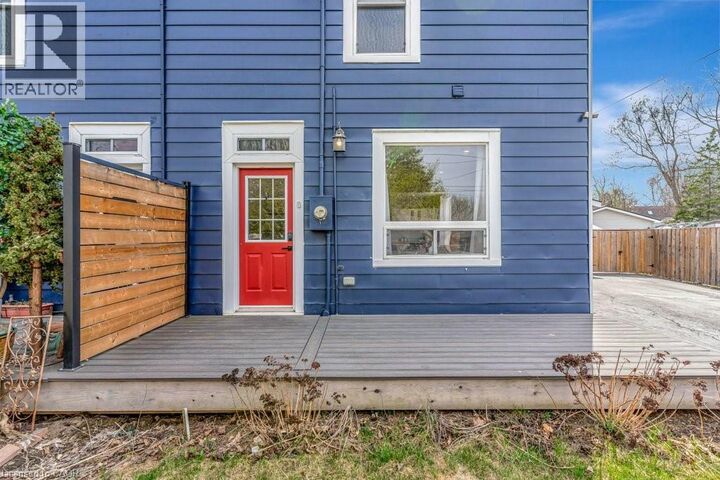 Photo de la propriété: 102 Poplar Avenue ON L7J 2E2