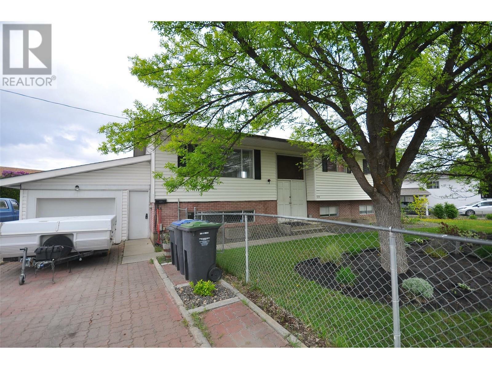 Property Photo: 620 Rutland S Road BC V1X 3W1