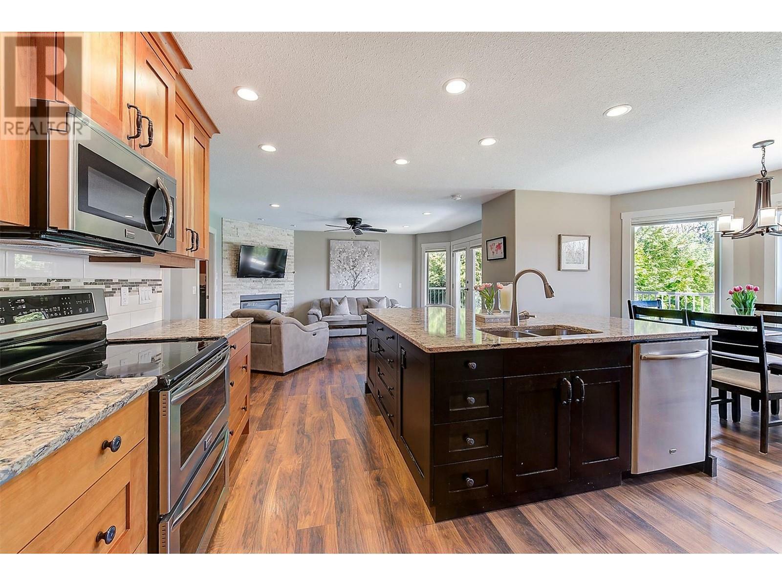 Property Photo: 2341 Thacker Drive BC V1Z 1V6