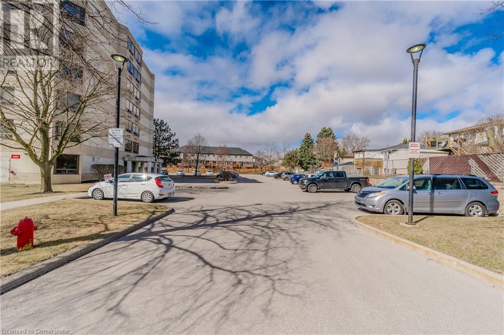 Property Photo: 688 Preston Parkway 301 ON N3H 5K6
