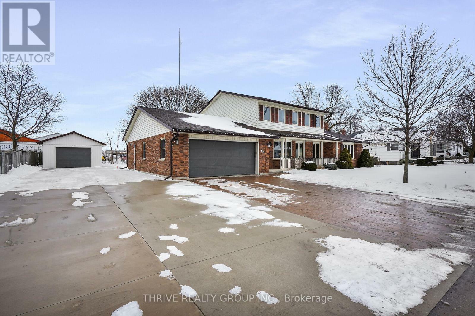 Property Photo: 51 Queen Street ON N7G 2H5