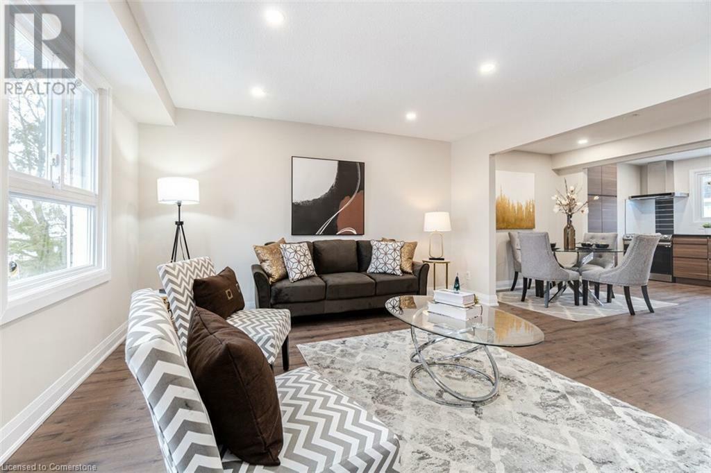 Property Photo: 830 Westlock Road 38A ON L5C 1K6