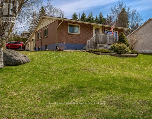 Property Photo: 423 Geddes Street ON N0B 1S0