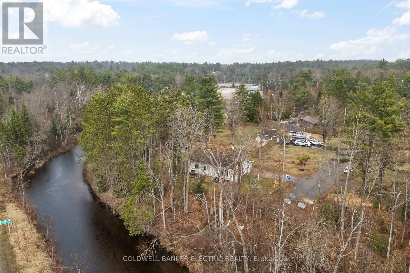 Property Photo: 58 River Street ON K0L 1A0