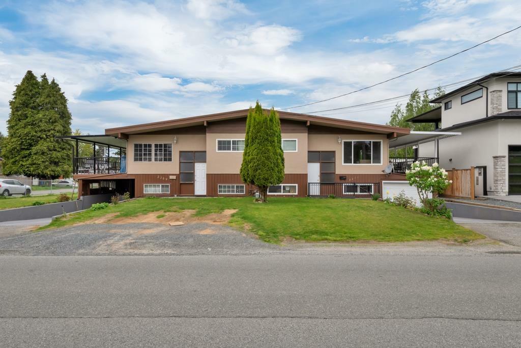 2211 Beaver  Abbotsford BC V2T 3C9 photo