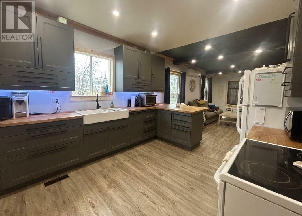 Property Photo: 312 Armit Avenue ON P9A 2H3
