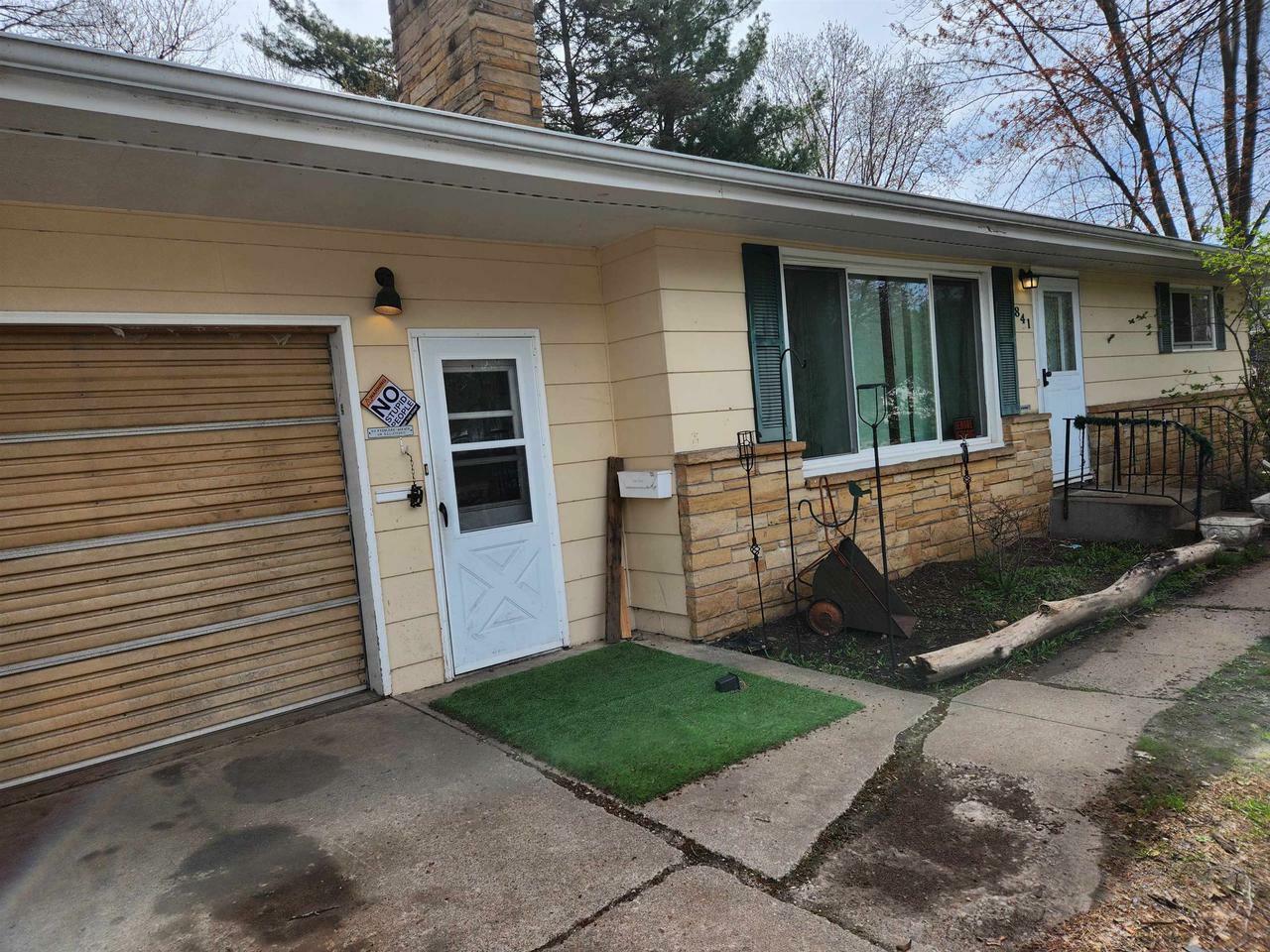Property Photo: 841 19th Avenue South WI 54495