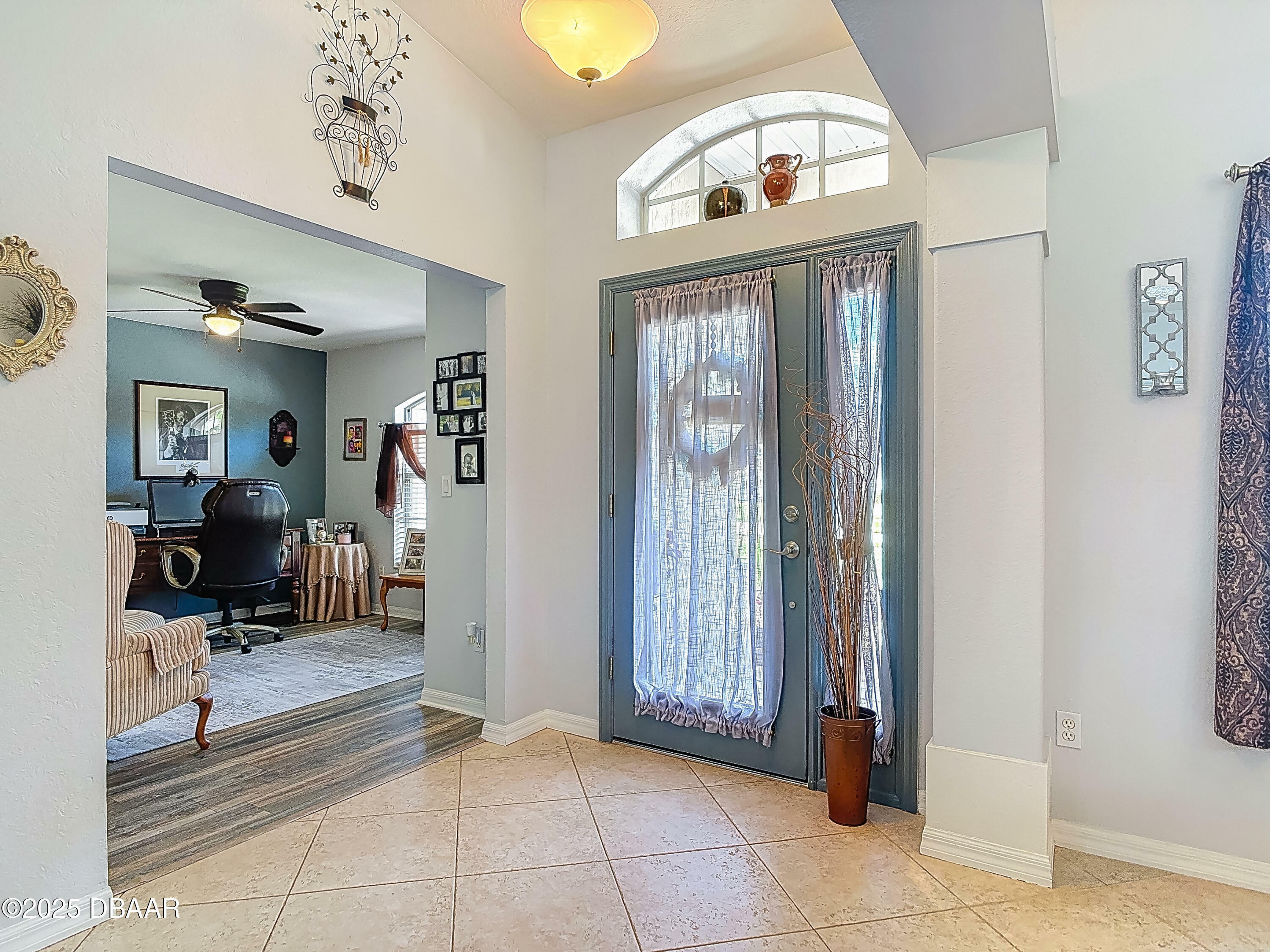 Property Photo: 1156 Rivercrest Court FL 32128