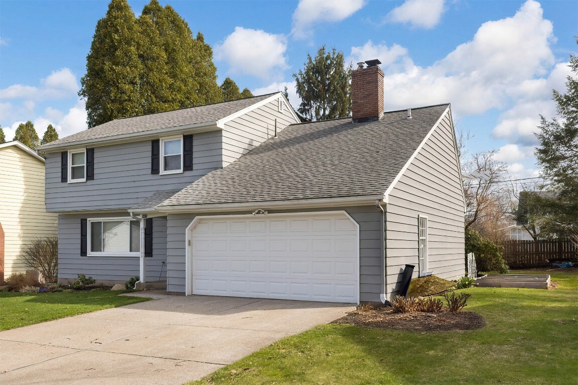 Property Photo: 5605 King Road PA 16509