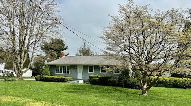 Property Photo: 7690 Maple Street PA 16415