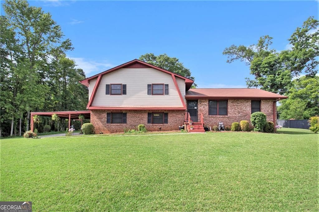Property Photo: 3510 Spring Valley Boulevard GA 30349