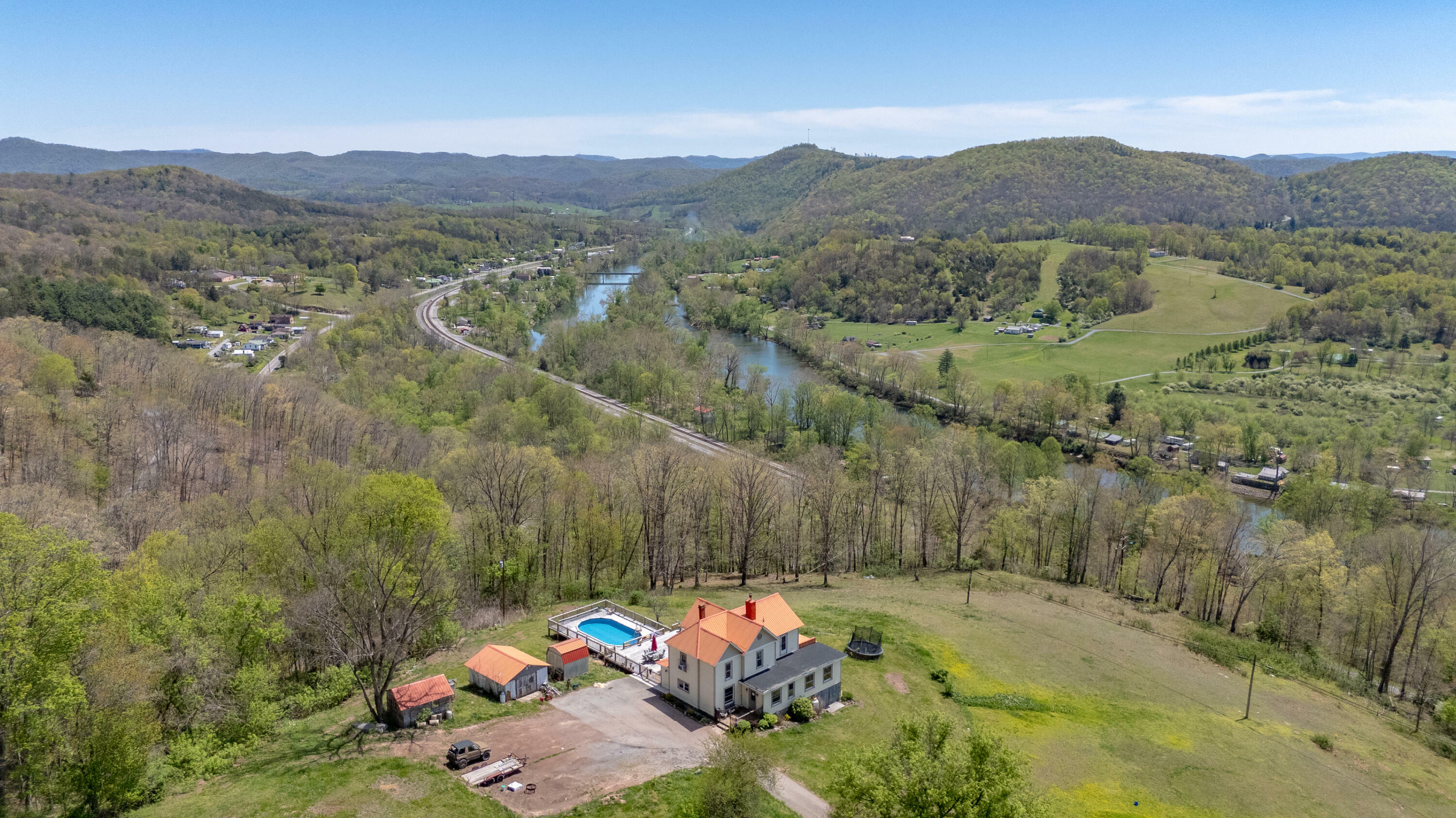 Property Photo: 247 Huston Rd WV 25951