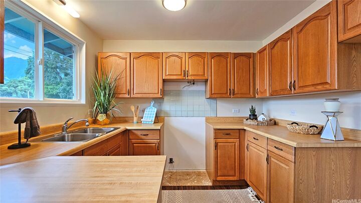 Property Photo: 45-1016/45-1016A Anoi Road HI 96744