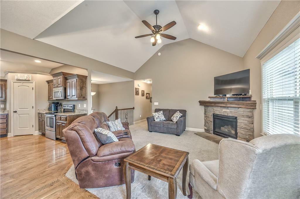 Property Photo:  15239 Sycamore Street  KS 66007 