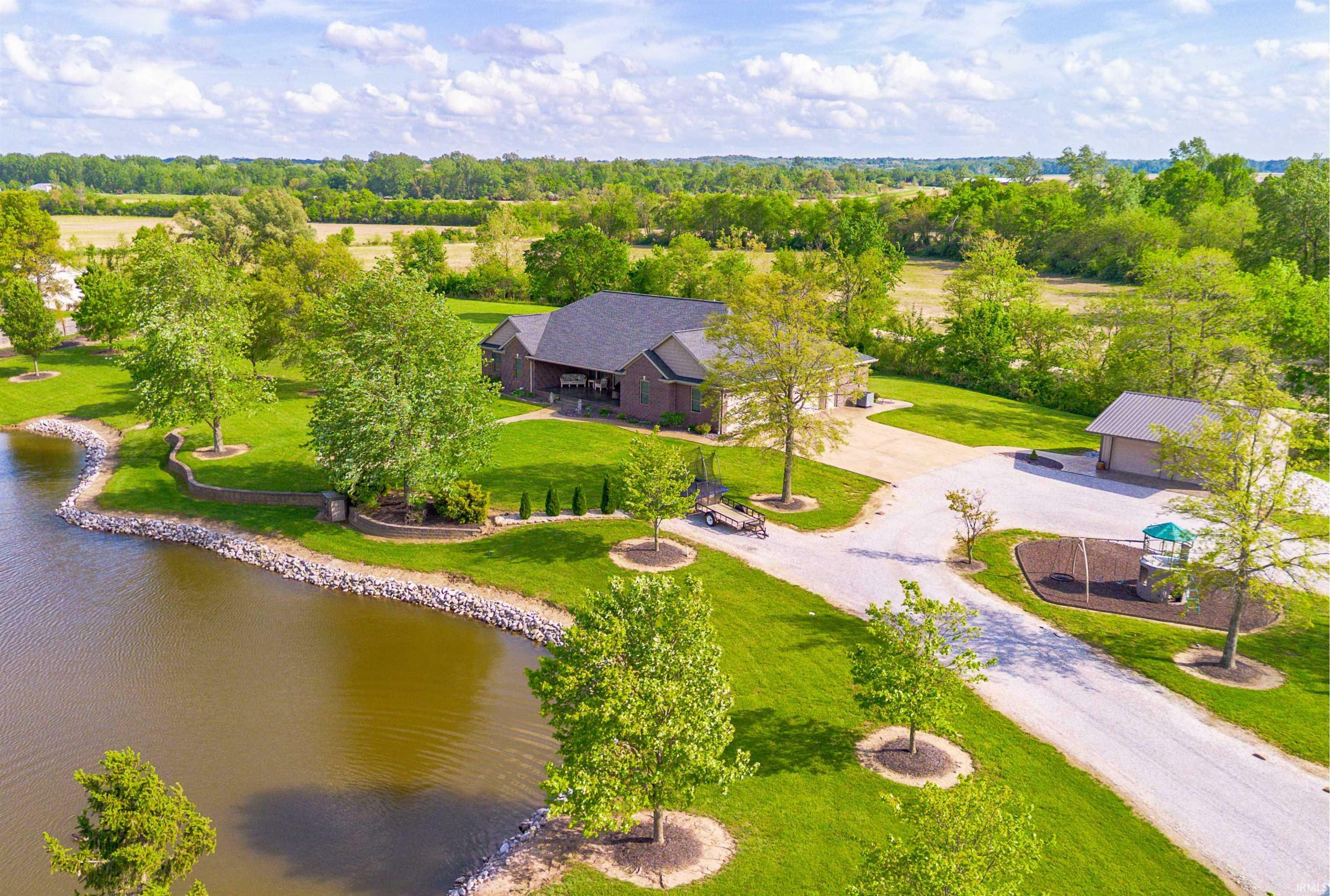 Property Photo: 2877 Roeder Road IN 47601