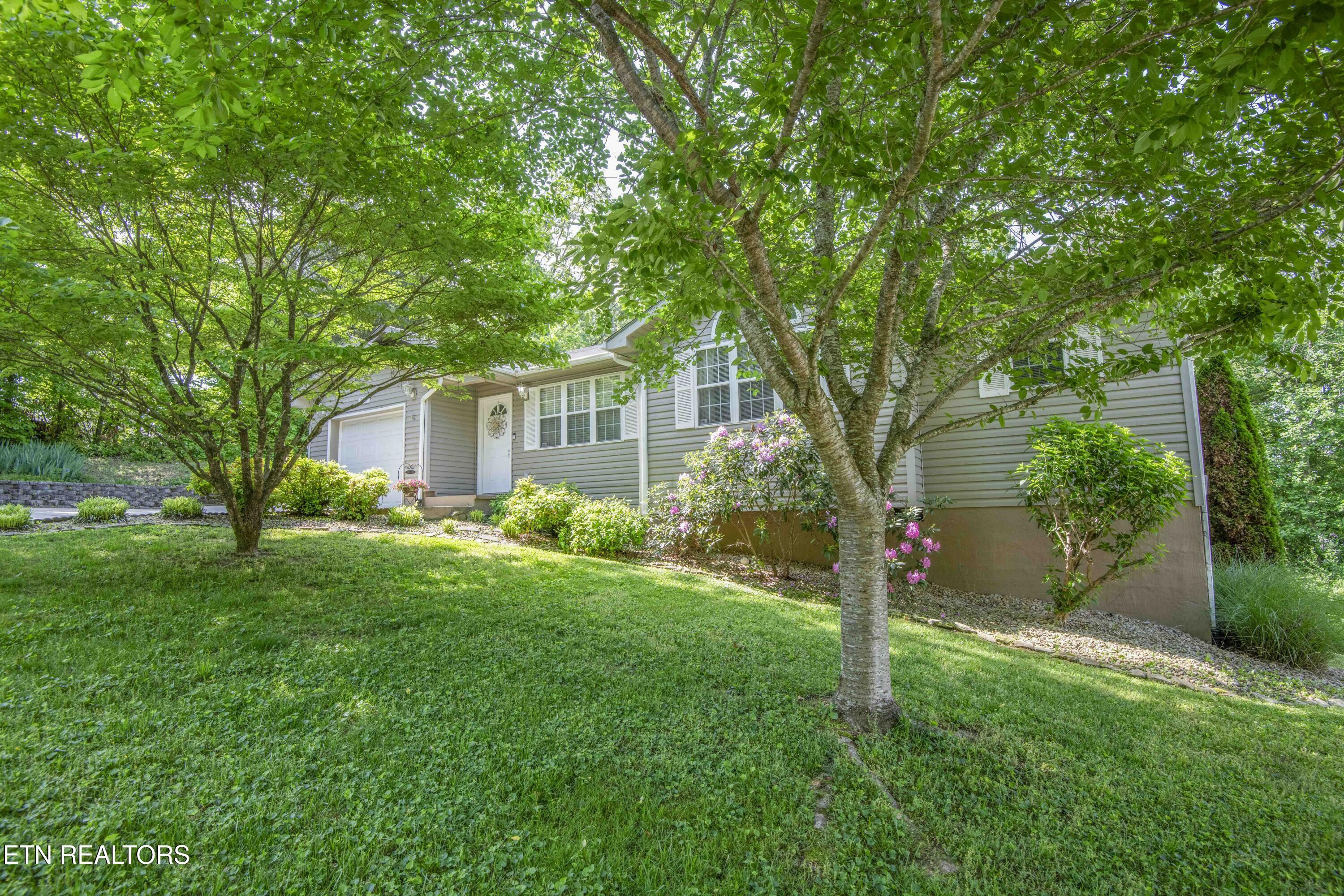 Property Photo: 701 Hill St TN 37763