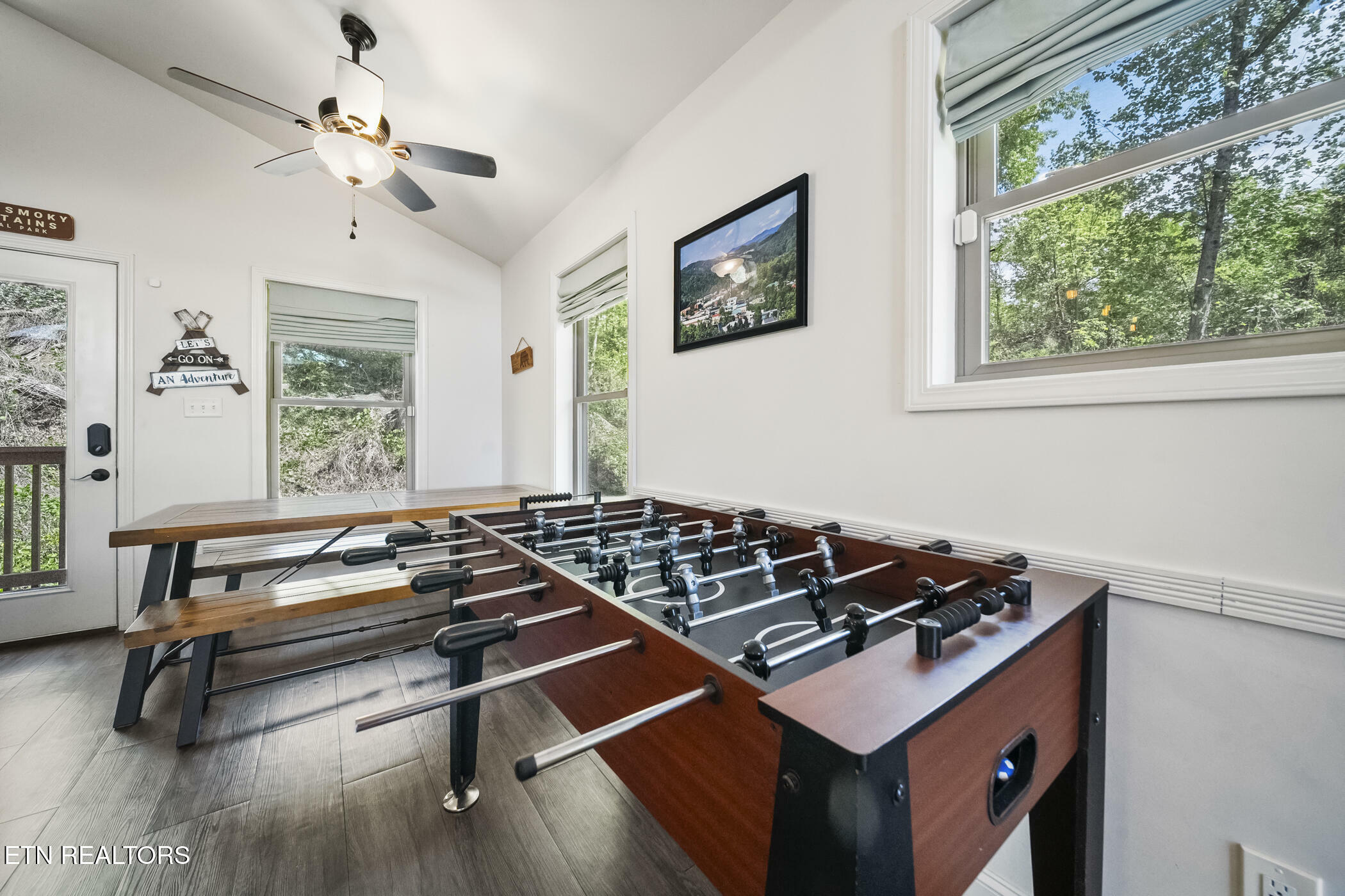 Property Photo: 628 Woodland Drive TN 37738