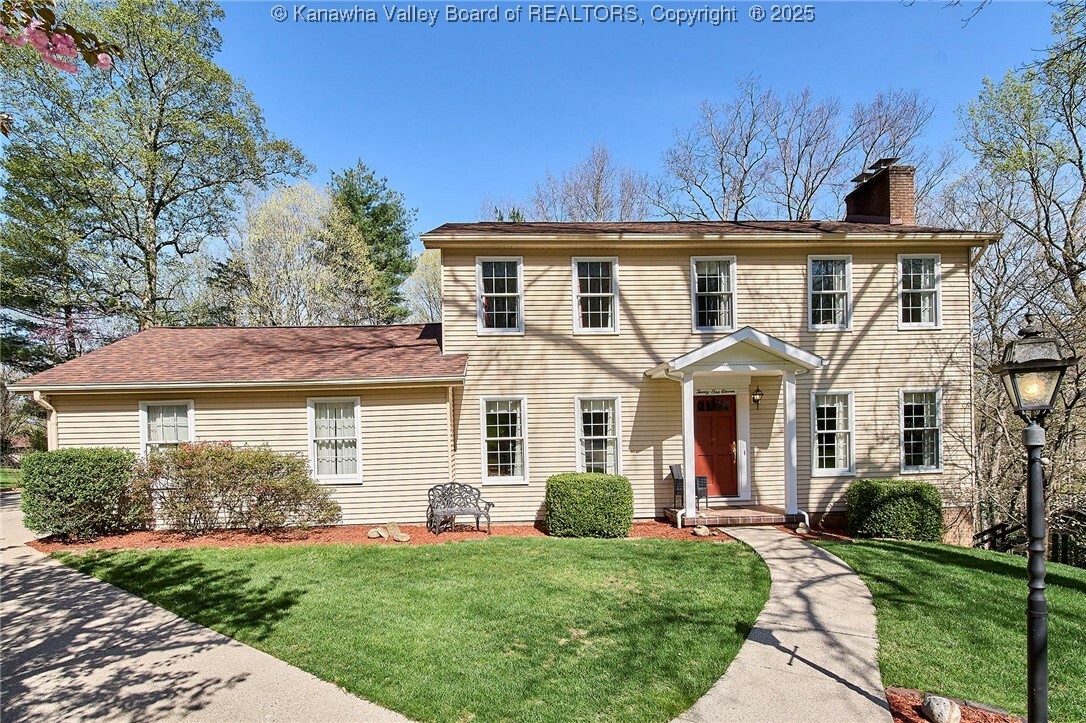 Property Photo: 2111 Woodhill Place WV 25177