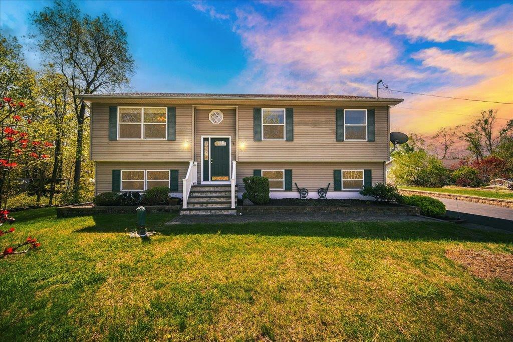 Property Photo: 75 Booth Boulevard W NY 12590