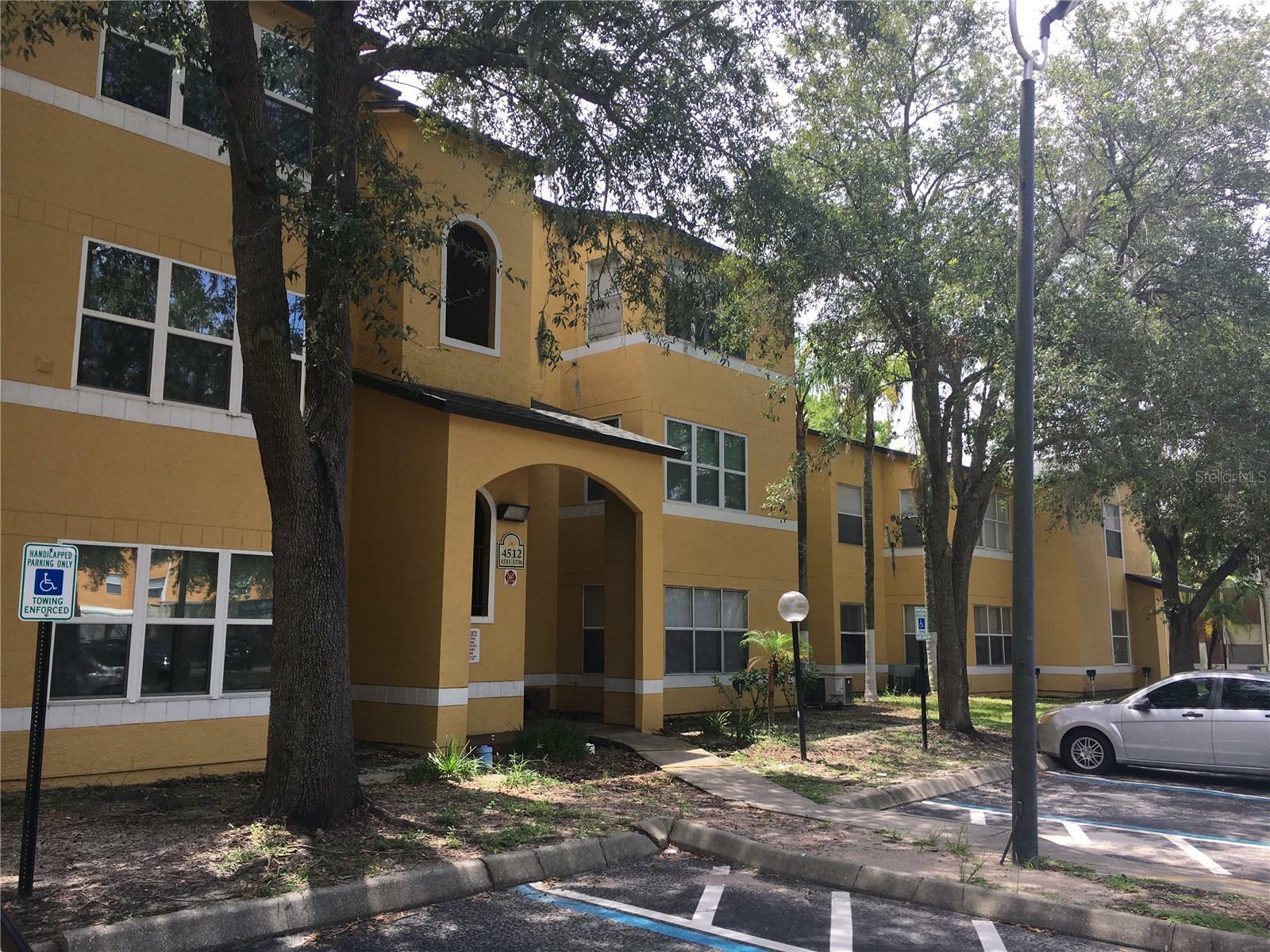 Property Photo: 4512 Commander Drive 1725 FL 32822