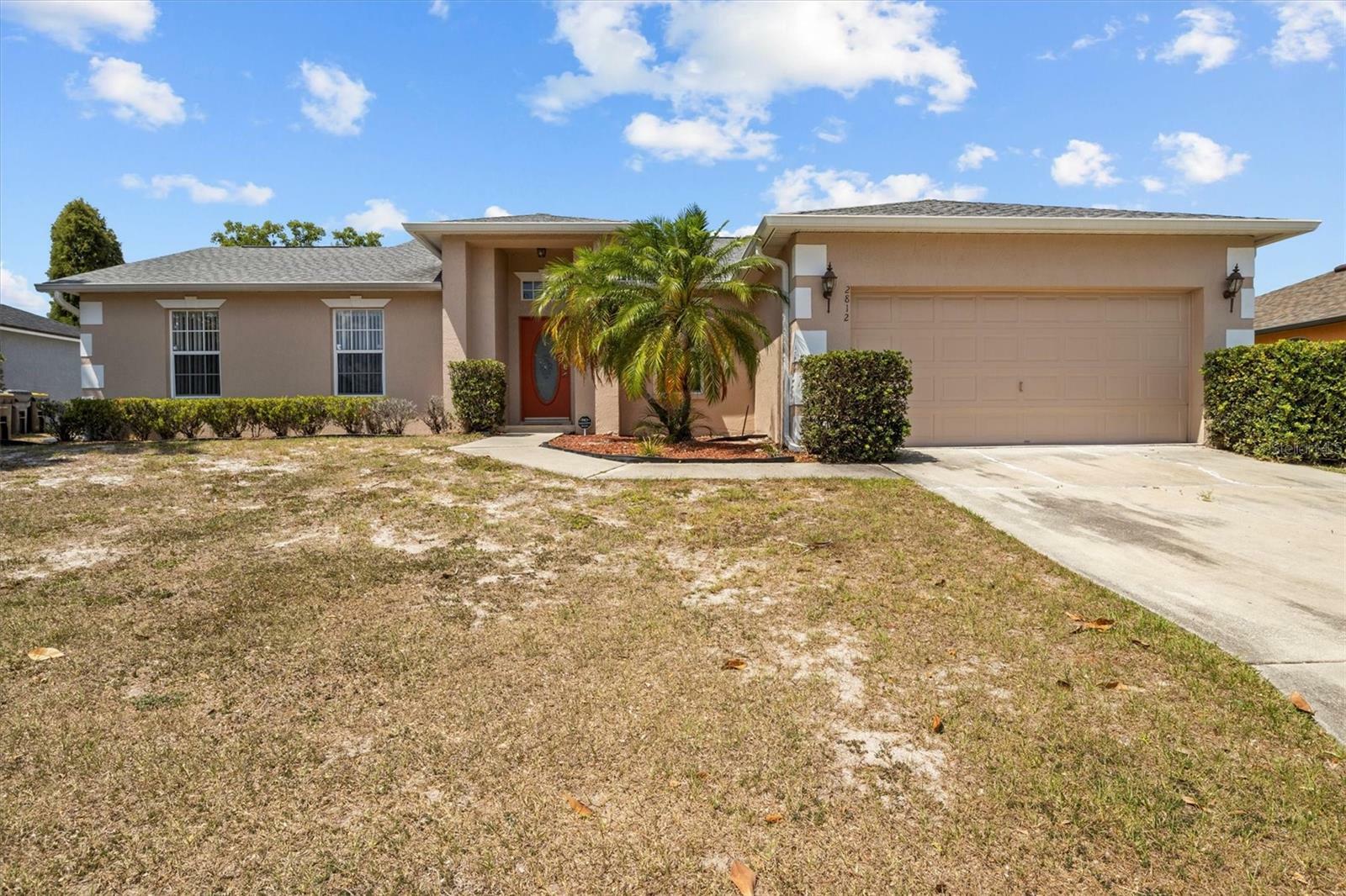 Property Photo: 2812 Hickory Ridge Drive FL 33813