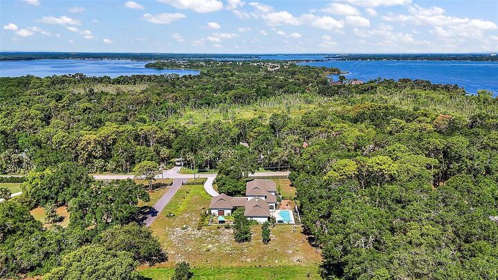 Property Photo: 6905 Clayton Street FL 32757