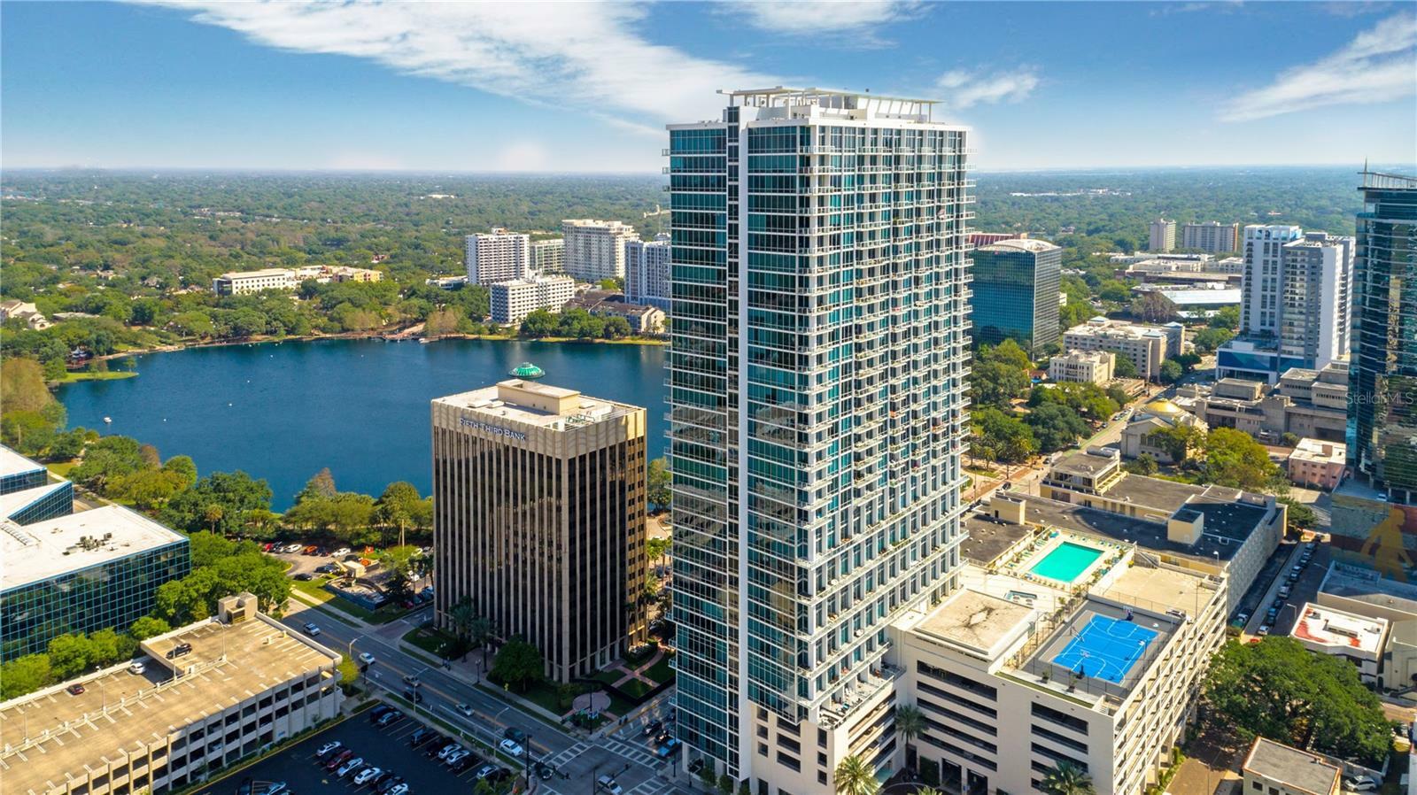 Property Photo: 150 E Robinson Street 2807 FL 32801