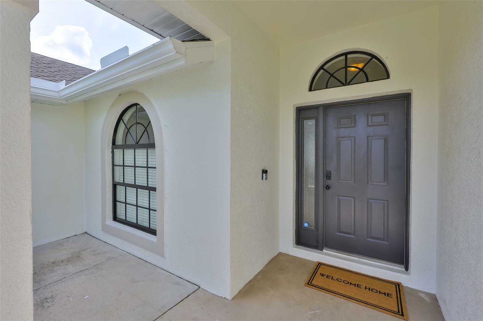 Property Photo: 6332 35th Avenue Circle E FL 34221