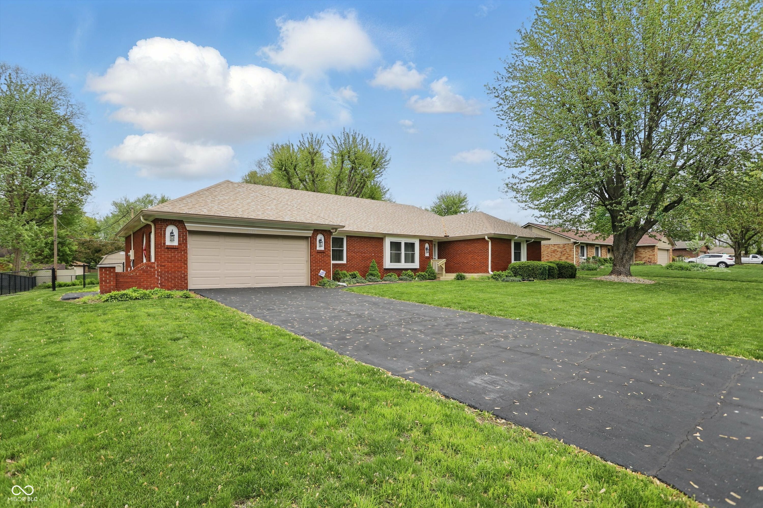 Property Photo: 4044 Roamin Drive IN 46142