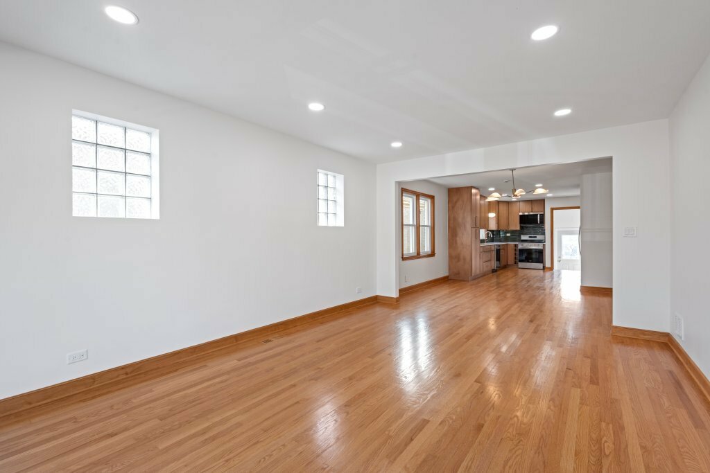 Property Photo: 2934 Maple Avenue IL 60402