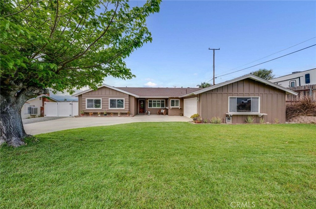 Property Photo: 2047 Alhambra Street CA 92860