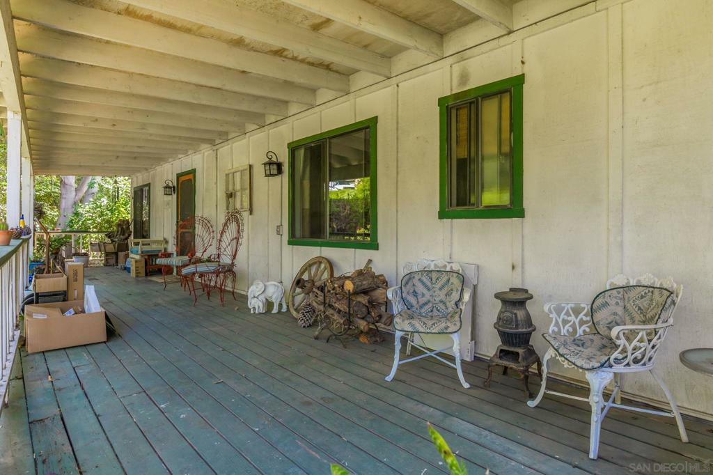 Property Photo: 1590 Dorothea Ave CA 92028