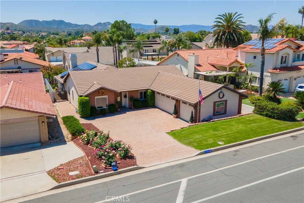 Property Photo:  23849 Canyon Lake Drive N  CA 92587 