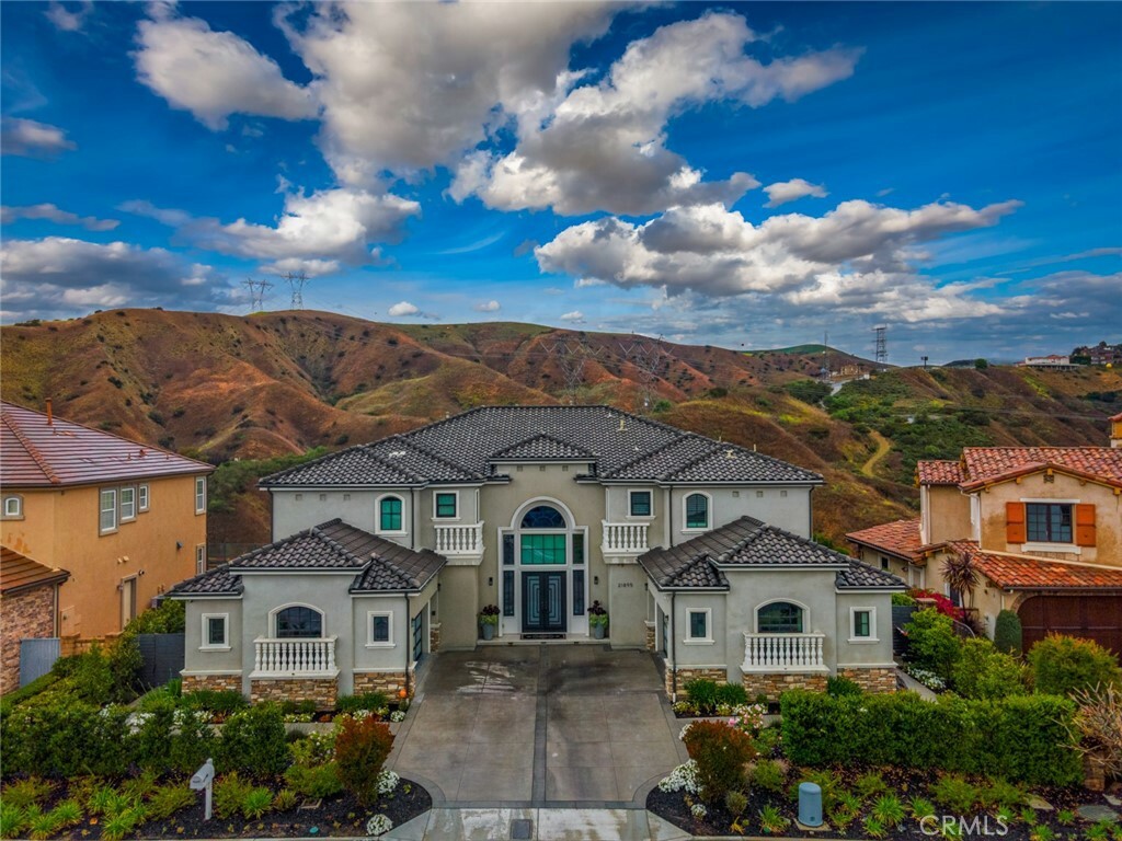 21895 Heatheridge Drive  Yorba Linda CA 92887 photo
