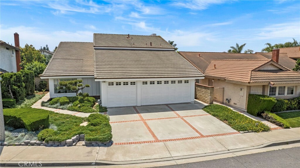 Property Photo: 8 Saratoga CA 92620