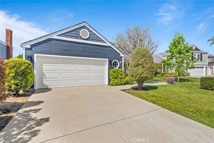 Property Photo: 3 Treethorne Circle CA 92677
