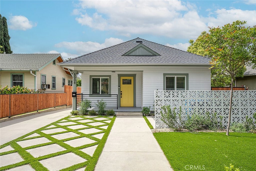 5008 Stratford Road  Los Angeles CA 90042 photo