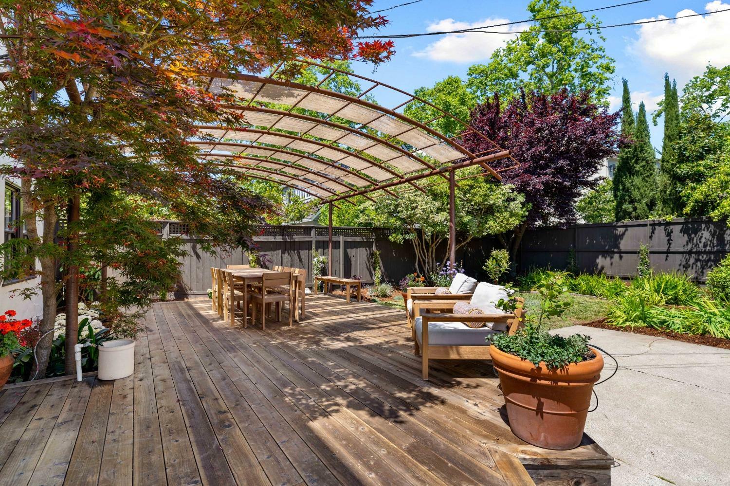 Property Photo: 1913 12th Avenue CA 95818