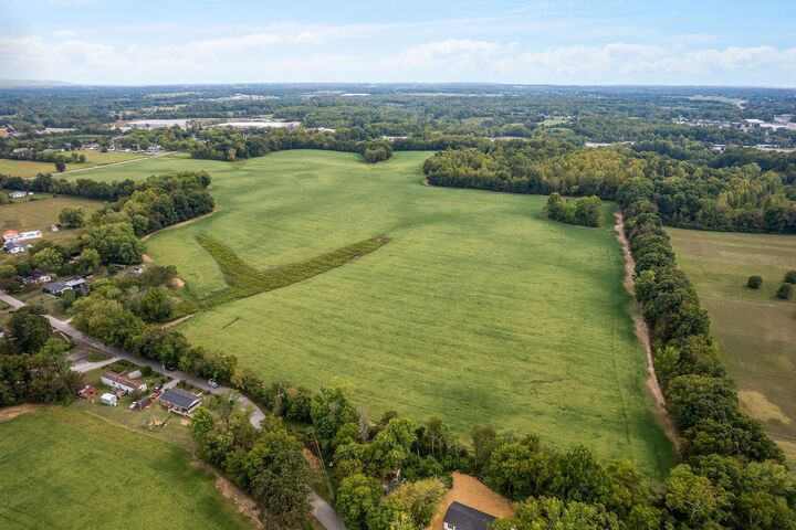 Property Photo:  0 E Main St  TN 37166 