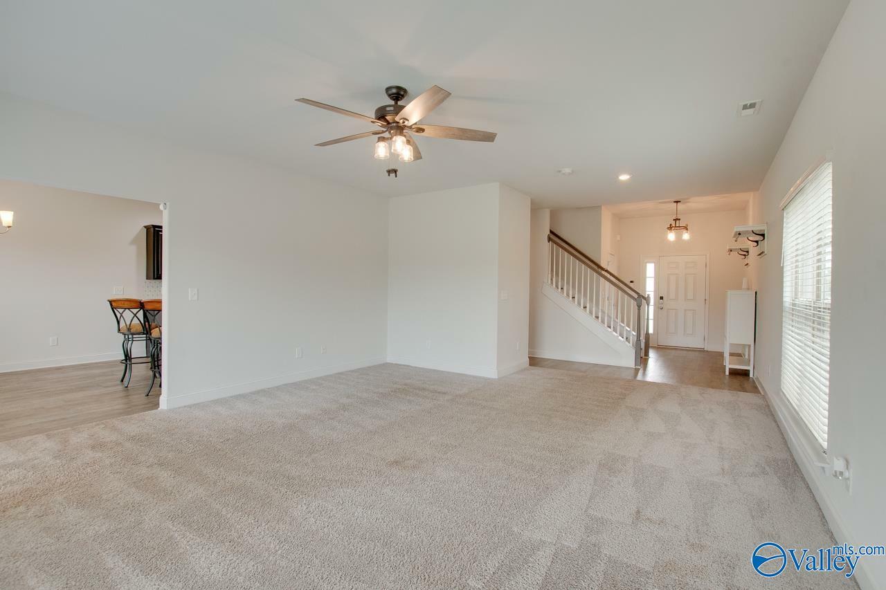 Property Photo: 214 Tybee Drive AL 35756