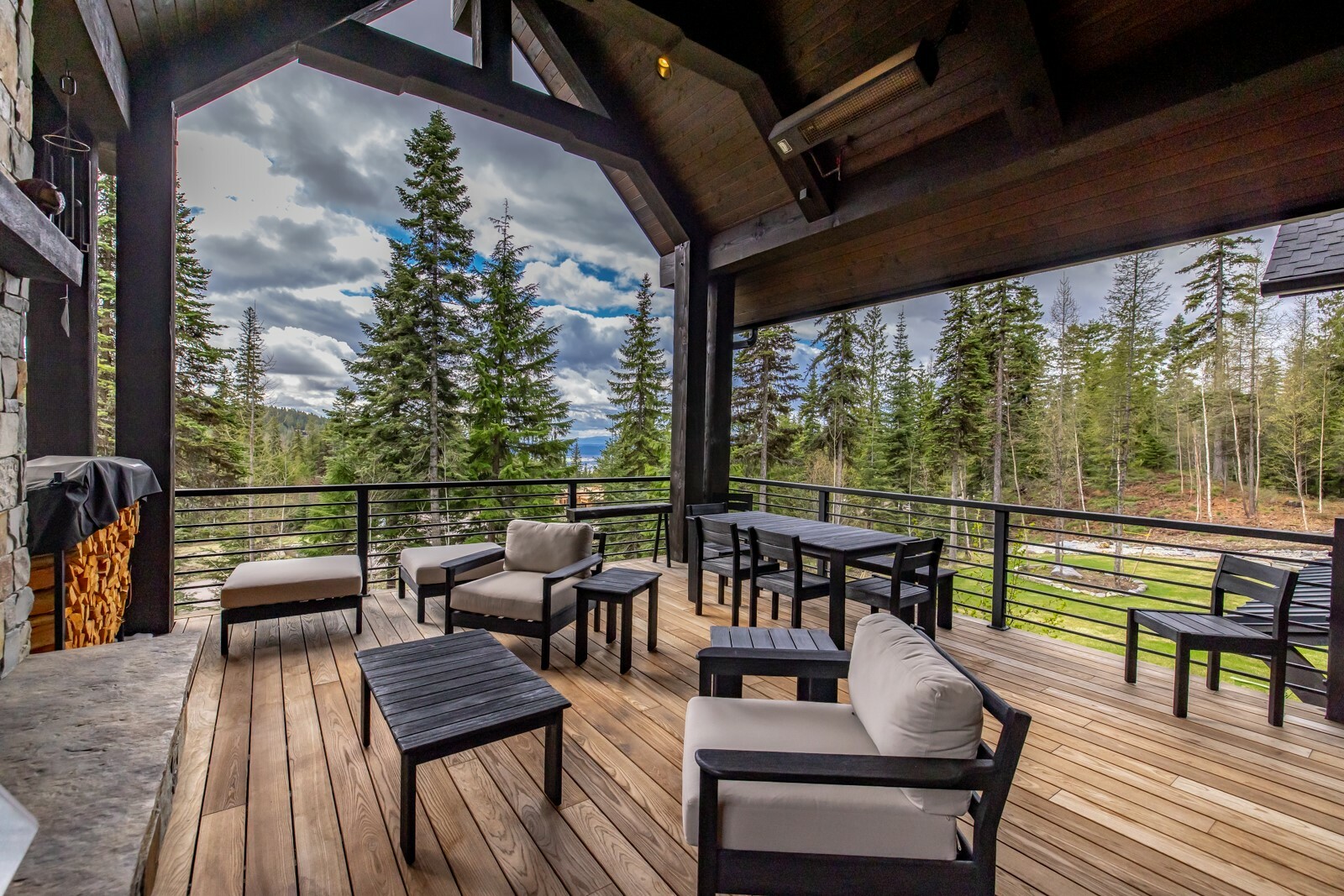 Property Photo: 250 S Beargrass Circle MT 59937