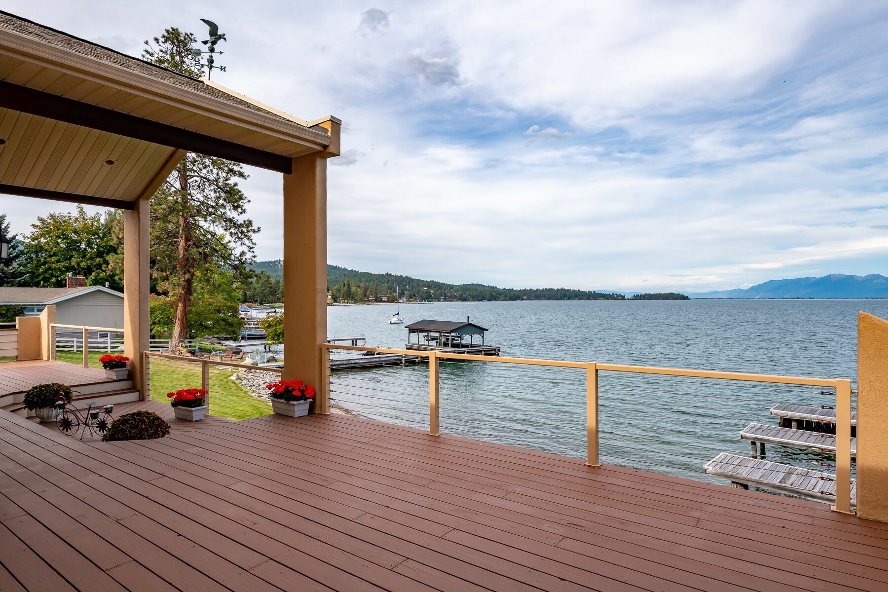 Property Photo: 741 Lakeside Boulevard MT 59922