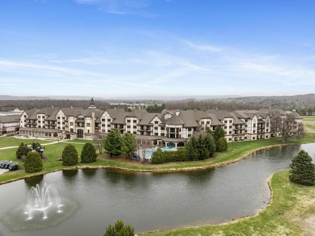 Property Photo: 2780 Boyne Mountain, Rms 231 &Amp 233 231 &Amp 233, Unit #58 MI 49713
