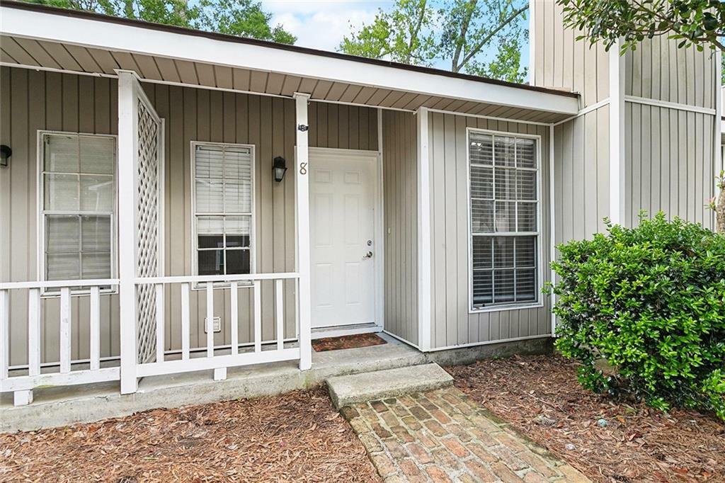Property Photo: 720 Heavens Drive 8 LA 70471