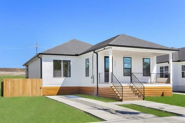 Property Photo:  5125 Pauline Drive  LA 70126 
