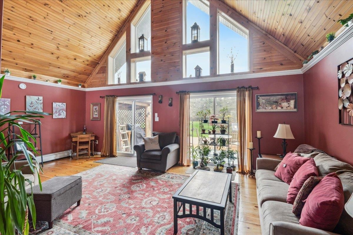 Property Photo: 53 Moccasin Avenue VT 05458