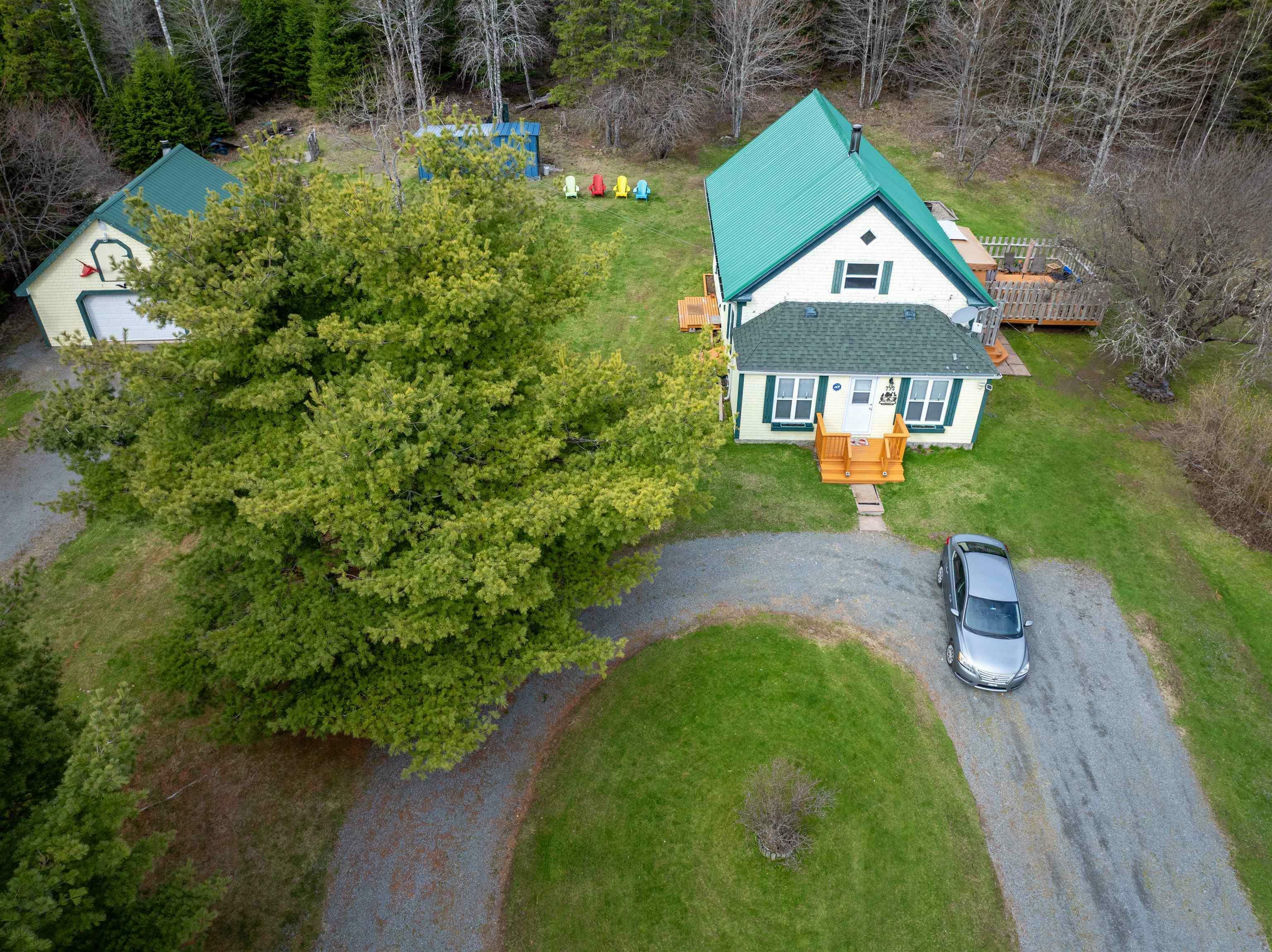 Property Photo: 752 Highway 336 NS B0N 2P0