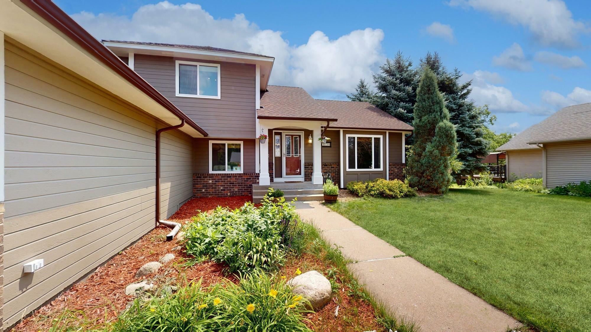 Property Photo: 2079 Woodbridge Way MN 55125